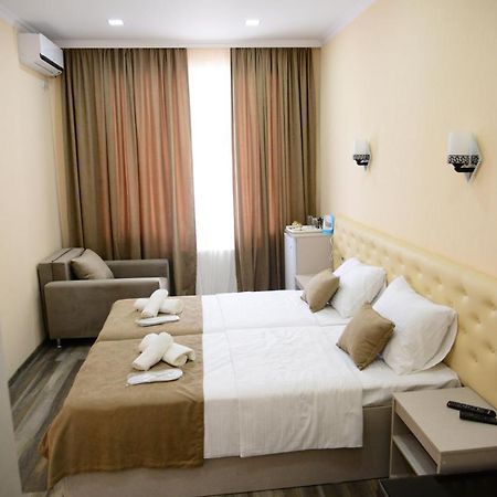 Hotel New Avlabari Tbilisi Bagian luar foto