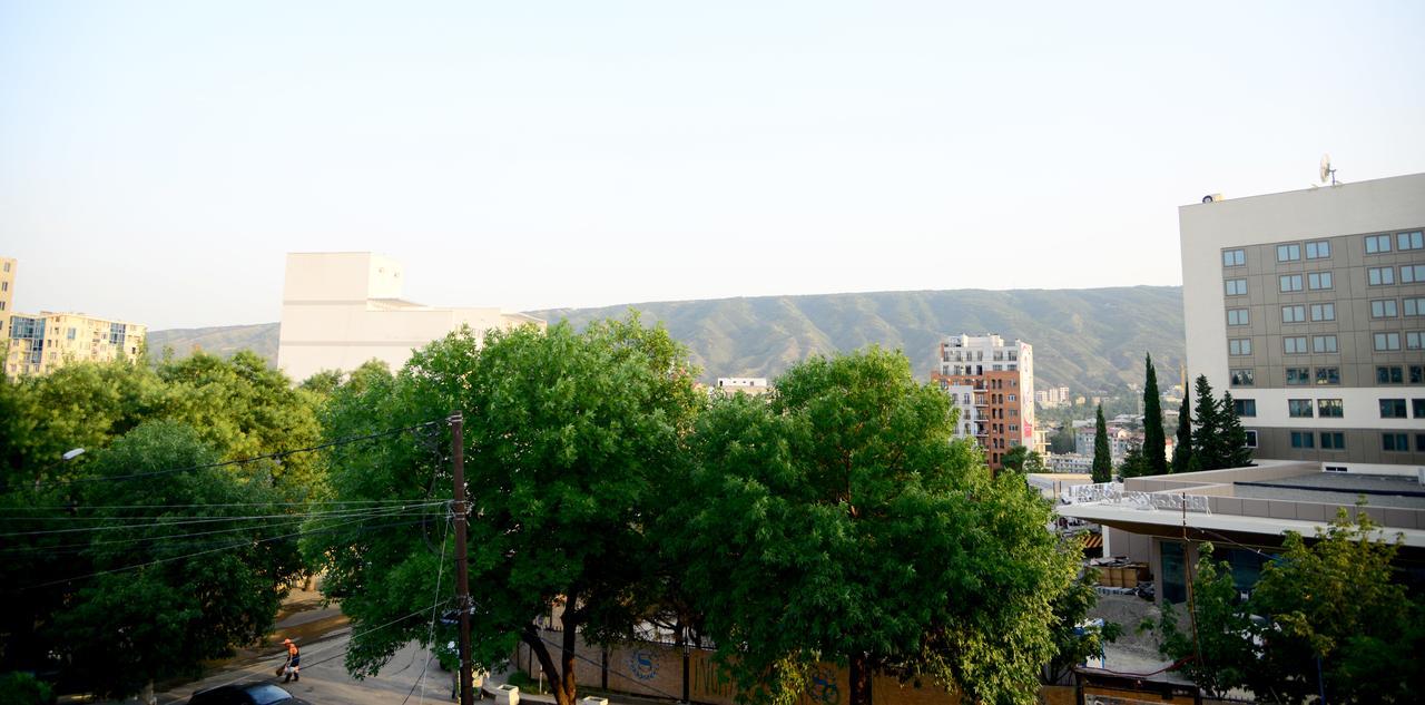 Hotel New Avlabari Tbilisi Bagian luar foto