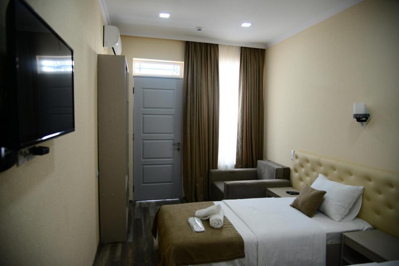 Hotel New Avlabari Tbilisi Bagian luar foto