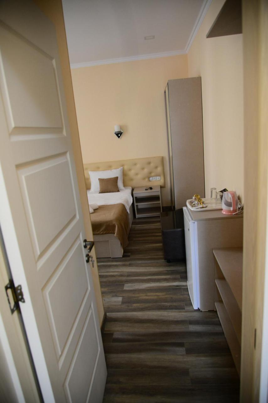 Hotel New Avlabari Tbilisi Bagian luar foto