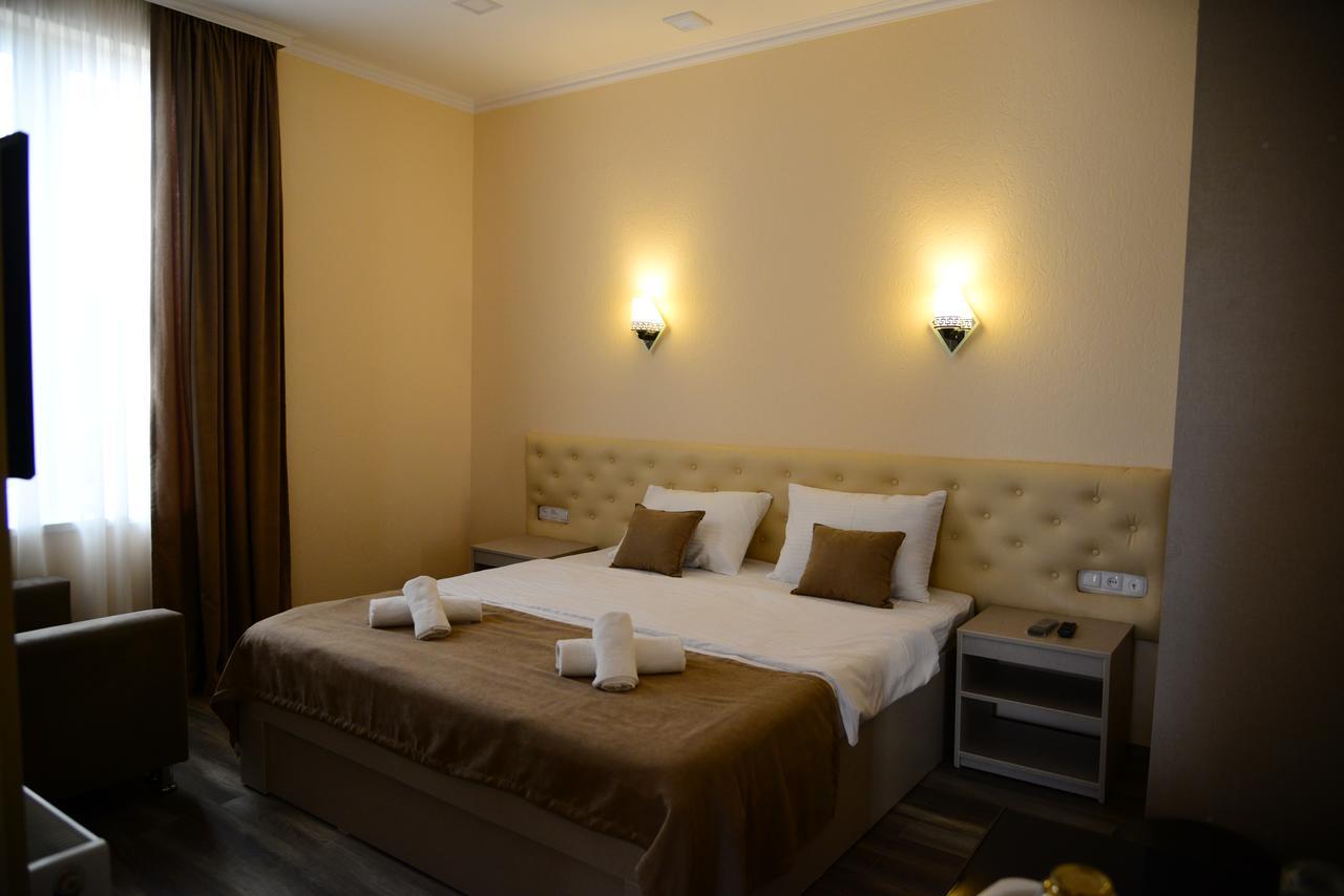 Hotel New Avlabari Tbilisi Bagian luar foto