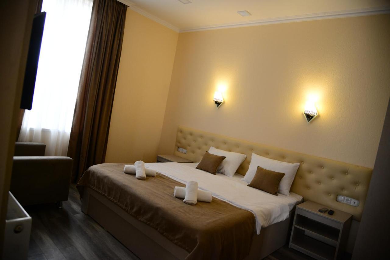 Hotel New Avlabari Tbilisi Bagian luar foto