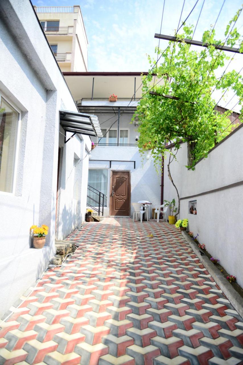 Hotel New Avlabari Tbilisi Bagian luar foto